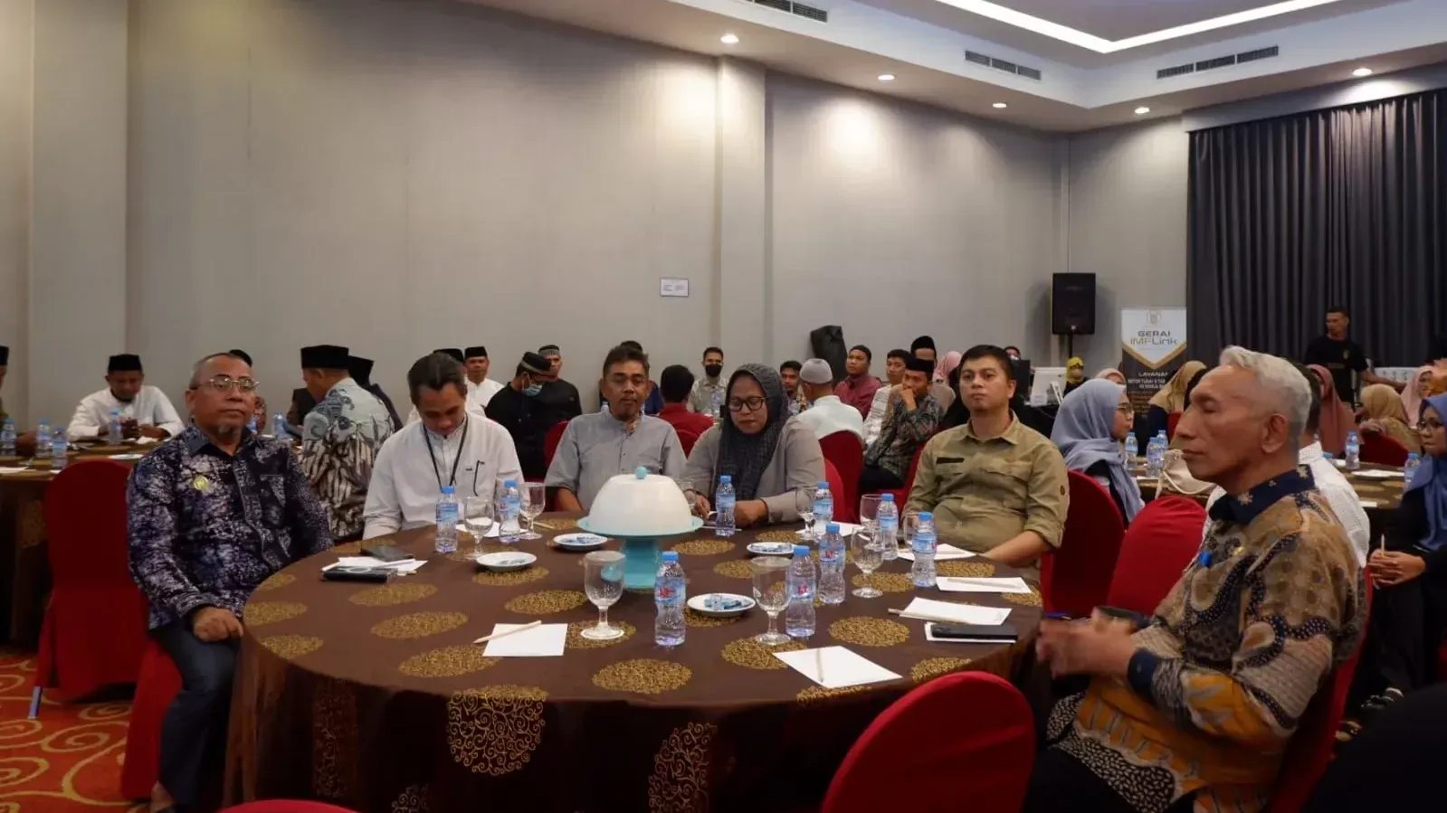 Kadis Koperasi Apresiasi LKS IMF Amanah Sultra, RAT Tepat Waktu &amp; Gelar Sarasehan Kewirausahaan   