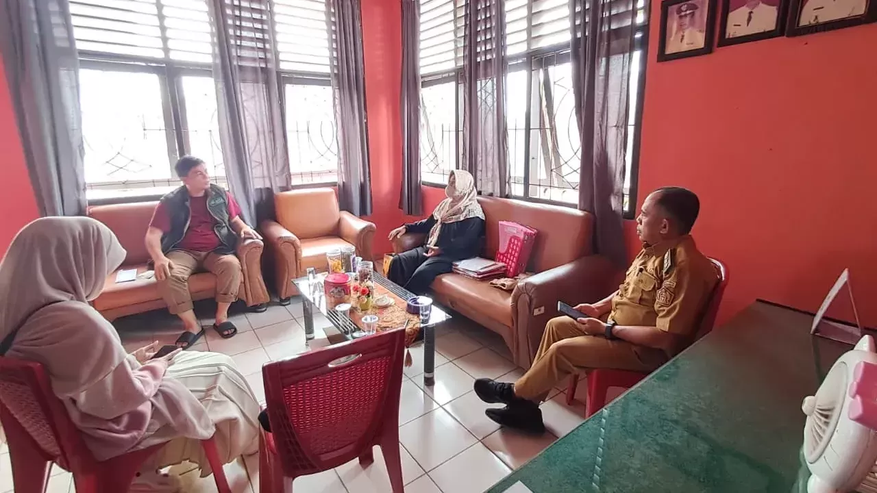 Kunjungan APEX di KKMP Lepo-Lepo Perkuat Kerja Sama dan Bahas Stabilitas Gerai Sembako